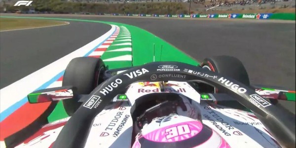 kaiyun体育网-F1日本站一练 汤勺弯可“热闹”了……