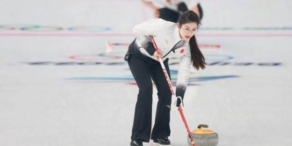 kaiyun正规平台-【早报】短道速滑惊喜连连！“VAR”立大功！