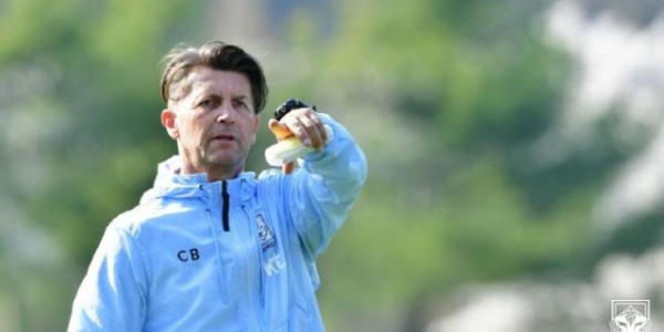 kaiyun安全登录-韩国女足主帅扬言要创造历史 海外球员让球队和谐