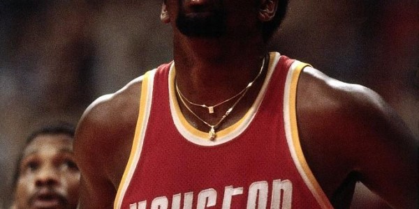 kaiyun正规平台-NBA造犯规能力哪家强？哈登10002次排第7，第1不是詹姆斯