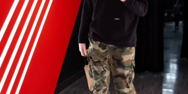 主场G4！开拓者社媒晒球员们的入场穿搭照与球迷分享