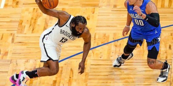 哈里斯与哈登体能告急？篮网手感冰封暂缓急行脚步