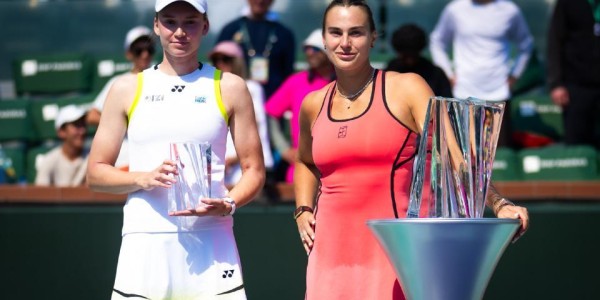 kaiyun体育网-挽救赛点！萨巴伦卡2-1逆转莱巴金娜 印第安维尔斯站夺冠连创纪录